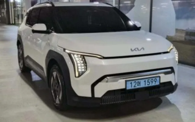 EV3 중고차 EV3 롱레인지 2WD 매물 사진 2 - 2025/04 24,394km