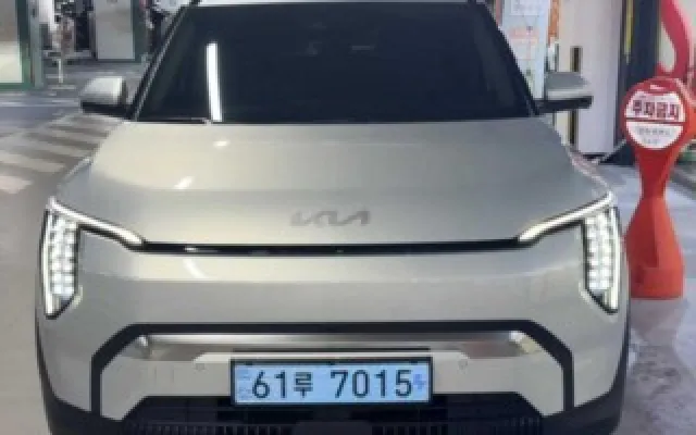 EV3 중고차 EV3 롱레인지 2WD 매물 사진 4 - 2024/08 30,819km