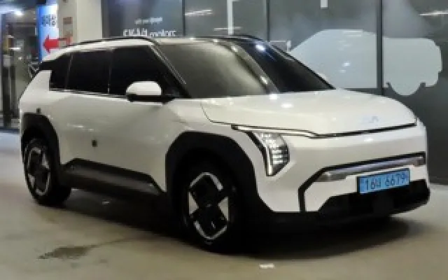 EV3 중고차 EV3 롱레인지 2WD 매물 사진 3 - 2025/04 36,234km